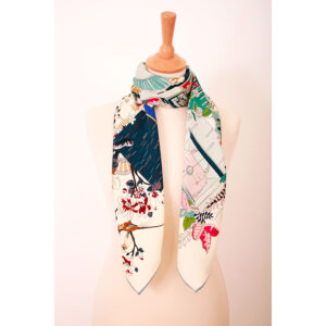 Carré en laine et soie - Escapade romantique - bleu